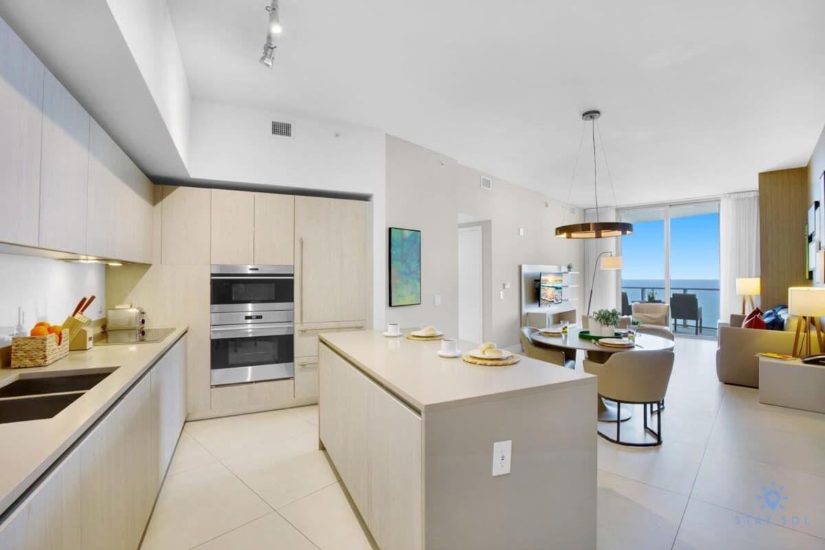 Upper Level Penthouse - Amazing Views Beach & Intracoastal Appartement Hollywood Buitenkant foto